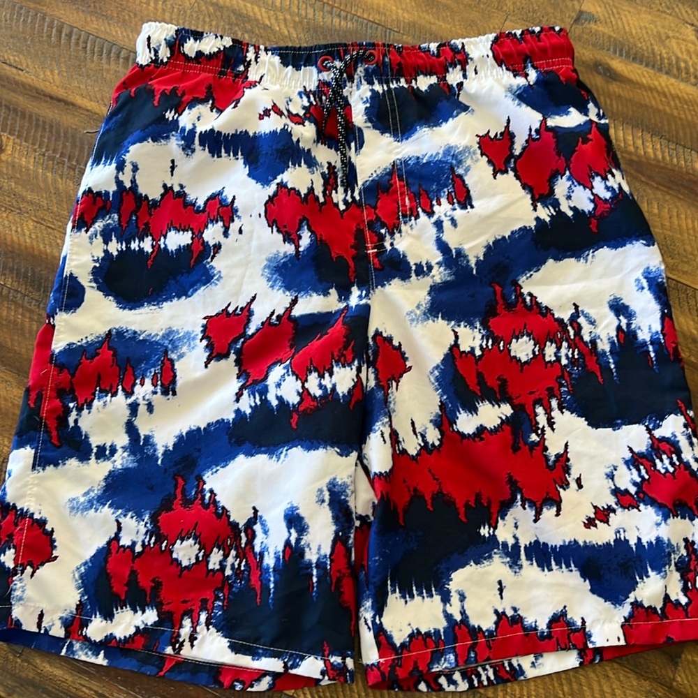 Boys swim trunks size XXL (18)